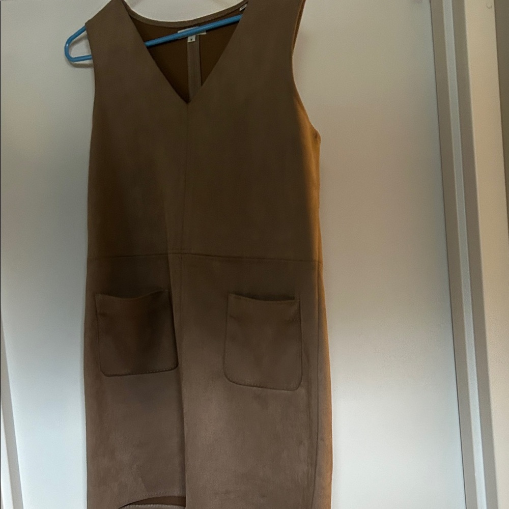 Brown Sleeveless Dress with Pockets